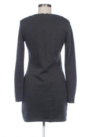 Kleid Zara, Größe L, Farbe Grau, Preis 13,81 €
