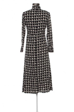 Kleid Zara, Größe M, Farbe Mehrfarbig, Preis 17,00 €