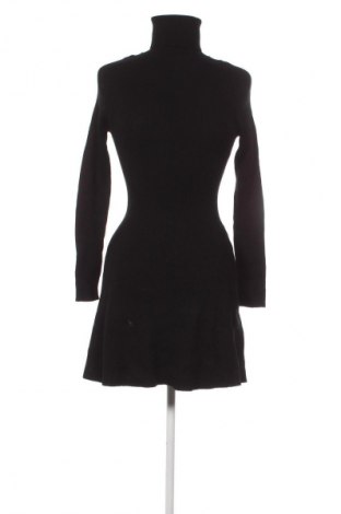 Rochie Zara, Mărime S, Culoare Negru, Preț 73,99 Lei