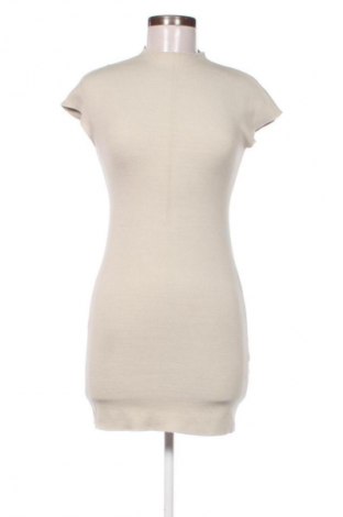 Рокля Zara, Размер M, Цвят Бежов, Цена 13,80 €