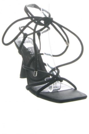 Sandále Calliope, Veľkosť 39, Farba Čierna, Cena  26,00 €