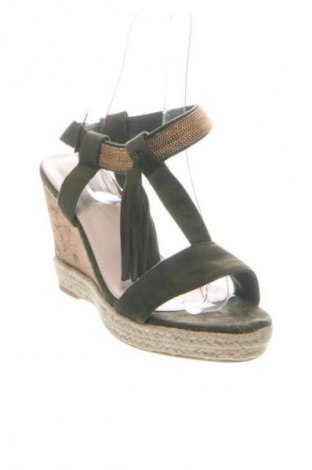 Sandále Queen Vivi, Veľkosť 38, Farba Zelená, Cena  22,95 €