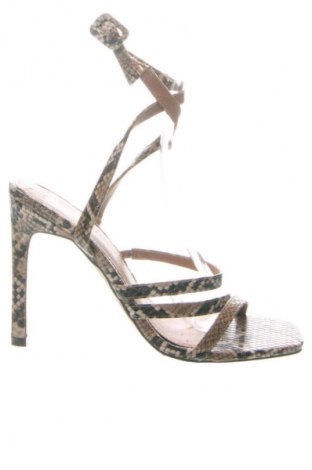 Сандали Reserved, Размер 37, Цвят Многоцветен, Цена 26,00 €