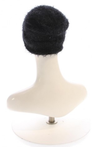 Căciulă Calvin Klein Jeans, Culoare Negru, Preț 91,00 Lei