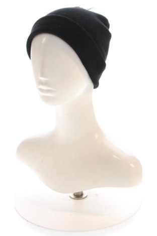 Čepice  Cropp, Barva Černá, Cena  667,00 Kč