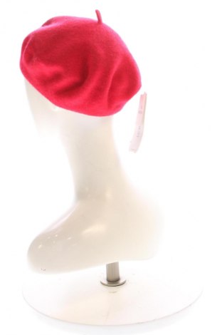 Čepice  LC Waikiki, Barva Červená, Cena  340,00 Kč