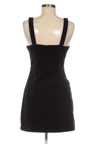 Latzkleid Denim Co., Größe M, Farbe Schwarz, Preis 20,00 €