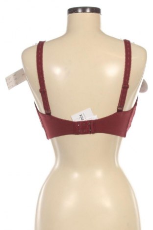 Сутиен Triumph, Размер L, Цвят Червен, Цена 33,74 €