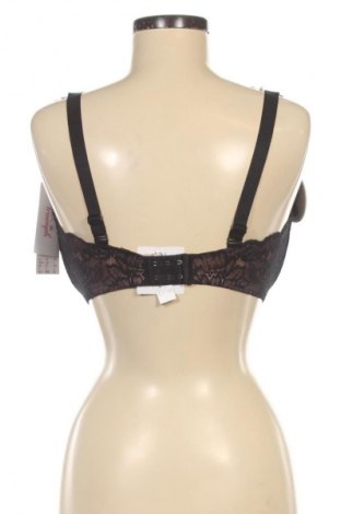 Сутиен Triumph, Размер XL, Цвят Черен, Цена 33,74 €