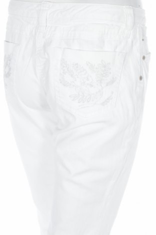 Дамски панталон Vavite, Размер S, Цвят Бял, Цена 18,00 лв.