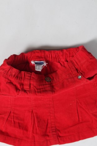 Kinderrock Chicco, Größe 2-3m/ 56-62 cm, Farbe Rot, Preis 20,18 €