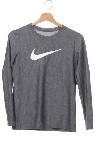 Dziecięca sportowa bluzka Nike, Rozmiar 11-12y/ 152-158 cm, Kolor Szary, Poliester, Cena 33,66 zł
