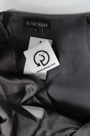Дамска блуза In the style, Размер XXL, Цвят Сив, Цена 51,00 лв.