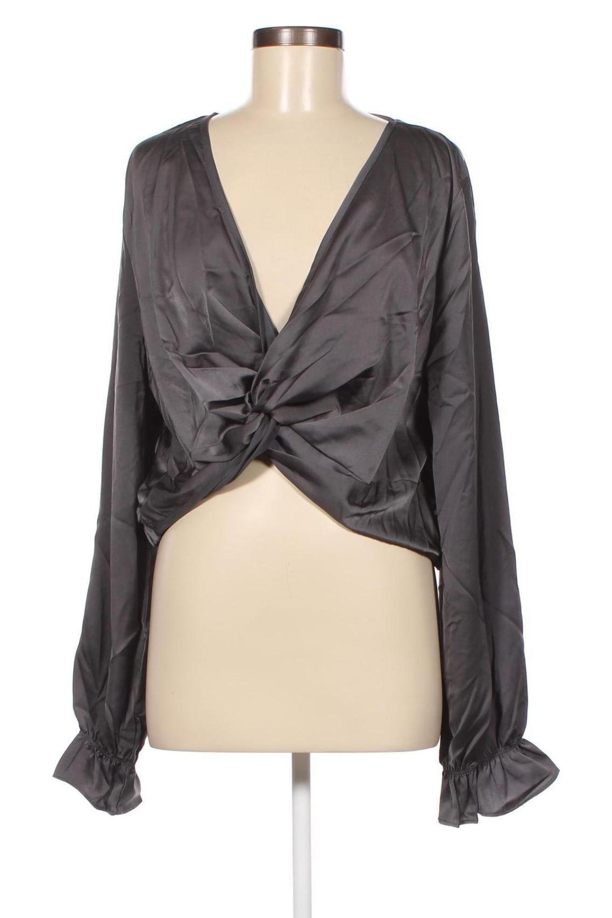 Дамска блуза In the style, Размер 3XL, Цвят Сив, Цена 11,73 лв.