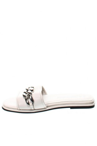 Papuci Marco Tozzi, Mărime 37, Culoare Ecru, Preț 286,18 Lei