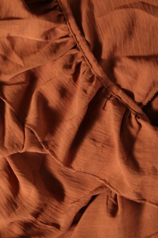 Bluză de femei, Mărime M, Culoare Maro, Preț 11,25 Lei