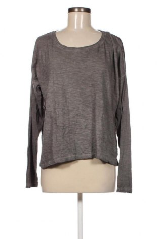 Γυναικεία μπλούζα, Μέγεθος L, Χρώμα Γκρί, Τιμή 2,47 €