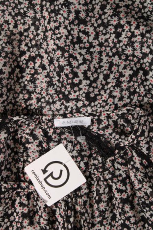 Γυναικεία μπλούζα Amisu, Μέγεθος M, Χρώμα Πολύχρωμο, Τιμή 2,59 €
