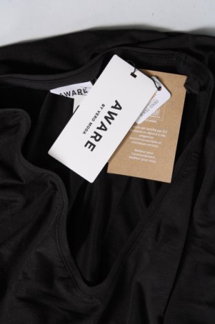 Γυναικεία μπλούζα Aware by Vero Moda, Μέγεθος S, Χρώμα Μαύρο, Τιμή 5,16 €