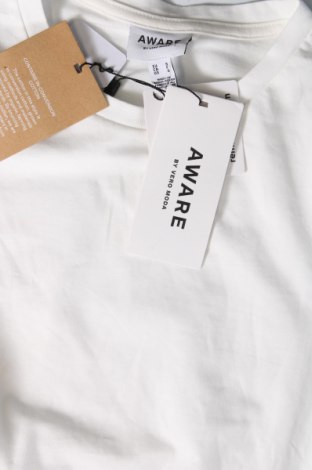 Дамска блуза Aware by Vero Moda, Размер S, Цвят Бял, Цена 40,00 лв.