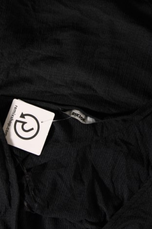 Γυναικεία μπλούζα Bik Bok, Μέγεθος M, Χρώμα Μαύρο, Τιμή 2,70 €