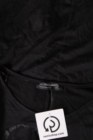 Γυναικεία μπλούζα Blind Date, Μέγεθος XS, Χρώμα Μαύρο, Τιμή 2,23 €