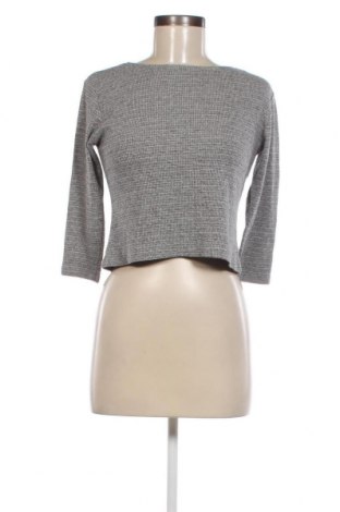 Damen Shirt Brandy Melville, Größe L, Farbe Grau, Preis 4,23 €