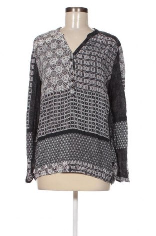 Γυναικεία μπλούζα Cartel, Μέγεθος L, Χρώμα Πολύχρωμο, Τιμή 2,37 €