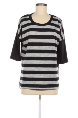 Γυναικεία μπλούζα Catwalk, Μέγεθος S, Χρώμα Μαύρο, Τιμή 2,47 €
