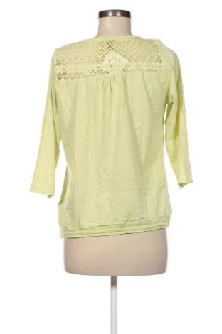 Дамска блуза Colours Of The World, Размер M, Цвят Зелен, Цена 5,89 лв.