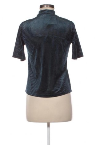 Дамска блуза Cubus, Размер XS, Цвят Зелен, Цена 5,13 лв.