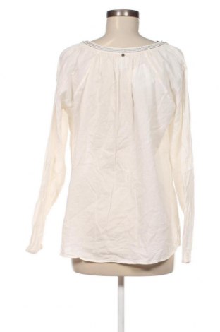 Γυναικεία μπλούζα Culture, Μέγεθος S, Χρώμα Λευκό, Τιμή 2,82 €