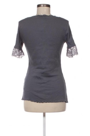 Дамска блуза Deerberg, Размер L, Цвят Сив, Цена 34,00 лв.