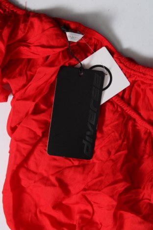 Γυναικεία μπλούζα Diverse, Μέγεθος M, Χρώμα Κόκκινο, Τιμή 4,63 €