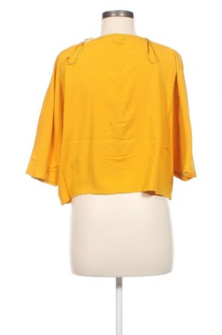 Γυναικεία μπλούζα Gina Tricot, Μέγεθος XL, Χρώμα Κίτρινο, Τιμή 20,62 €