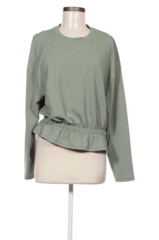 Дамска блуза Gina Tricot, Размер L, Цвят Зелен, Цена 4,65 лв.