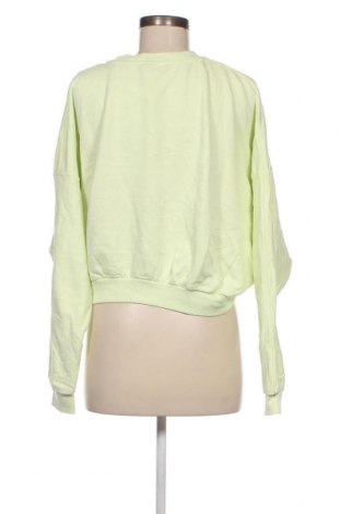 Дамска блуза Gina Tricot, Размер M, Цвят Зелен, Цена 7,95 лв.