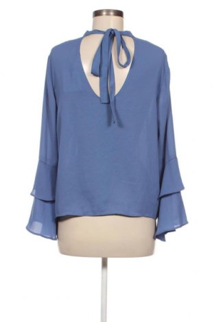 Γυναικεία μπλούζα Gina Tricot, Μέγεθος XL, Χρώμα Μπλέ, Τιμή 9,28 €