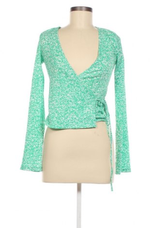 Γυναικεία μπλούζα Gina Tricot, Μέγεθος XS, Χρώμα Πράσινο, Τιμή 2,47 €