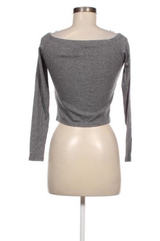 Damen Shirt H&M Divided, Größe M, Farbe Grau, Preis 2,12 €