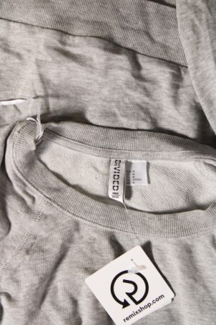 Дамска блуза H&M Divided, Размер M, Цвят Сив, Цена 4,94 лв.