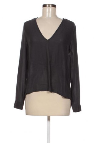 Дамска блуза H&M Divided, Размер M, Цвят Сив, Цена 6,08 лв.