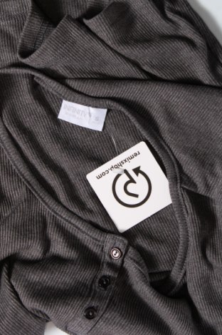 Γυναικεία μπλούζα Infinity, Μέγεθος S, Χρώμα Γκρί, Τιμή 3,29 €