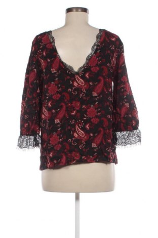Γυναικεία μπλούζα Irl, Μέγεθος M, Χρώμα Πολύχρωμο, Τιμή 4,47 €
