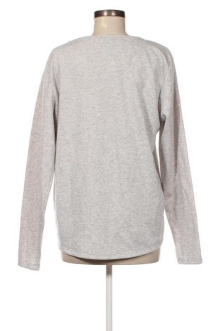Damen Shirt Jean Pascale, Größe L, Farbe Grau, Preis 2,38 €