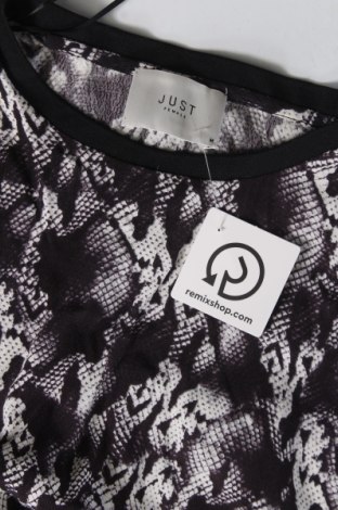 Γυναικεία μπλούζα Just Female, Μέγεθος M, Χρώμα Πολύχρωμο, Τιμή 3,13 €