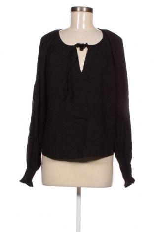 Дамска блуза Lindex, Размер S, Цвят Черен, Цена 4,65 лв.