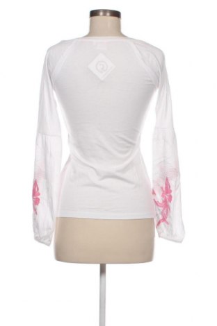 Γυναικεία μπλούζα Maui Wowie, Μέγεθος XS, Χρώμα Λευκό, Τιμή 3,71 €