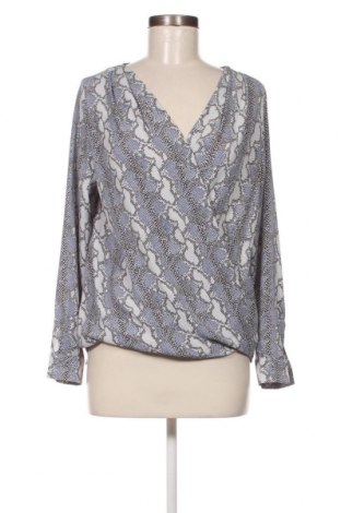 Γυναικεία μπλούζα Mohito, Μέγεθος S, Χρώμα Μπλέ, Τιμή 1,75 €
