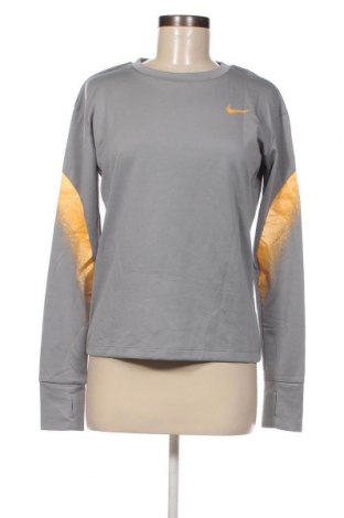 Дамска блуза Nike, Размер S, Цвят Сив, Цена 24,00 лв.